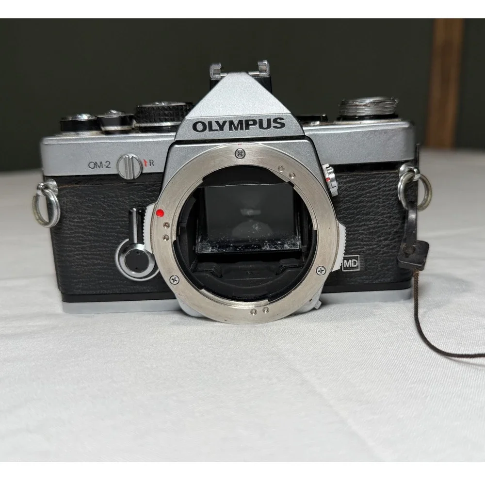 Vintage Olympus OM-2 MD 35mm SLR Film Camera Body Chrome Tested READ